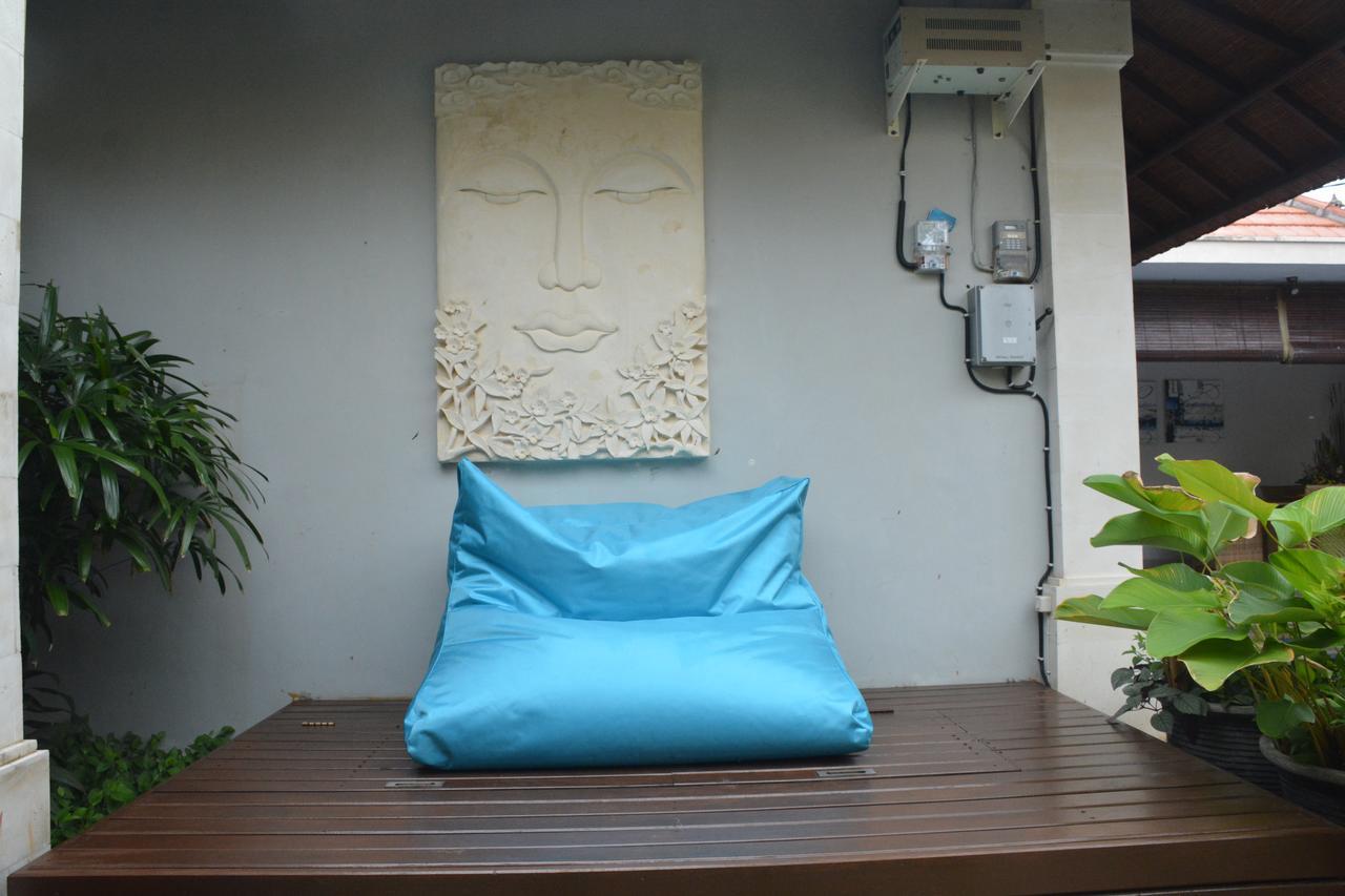 Taman Kesari Villas Sanur Kültér fotó